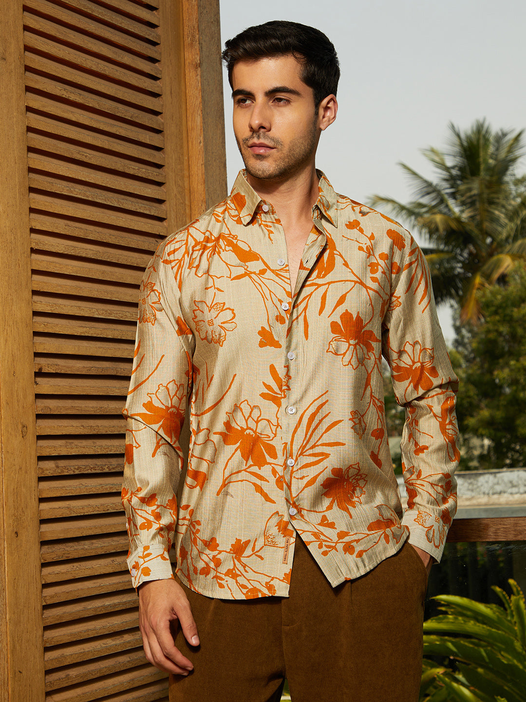 Freesia-Imprint Shirt