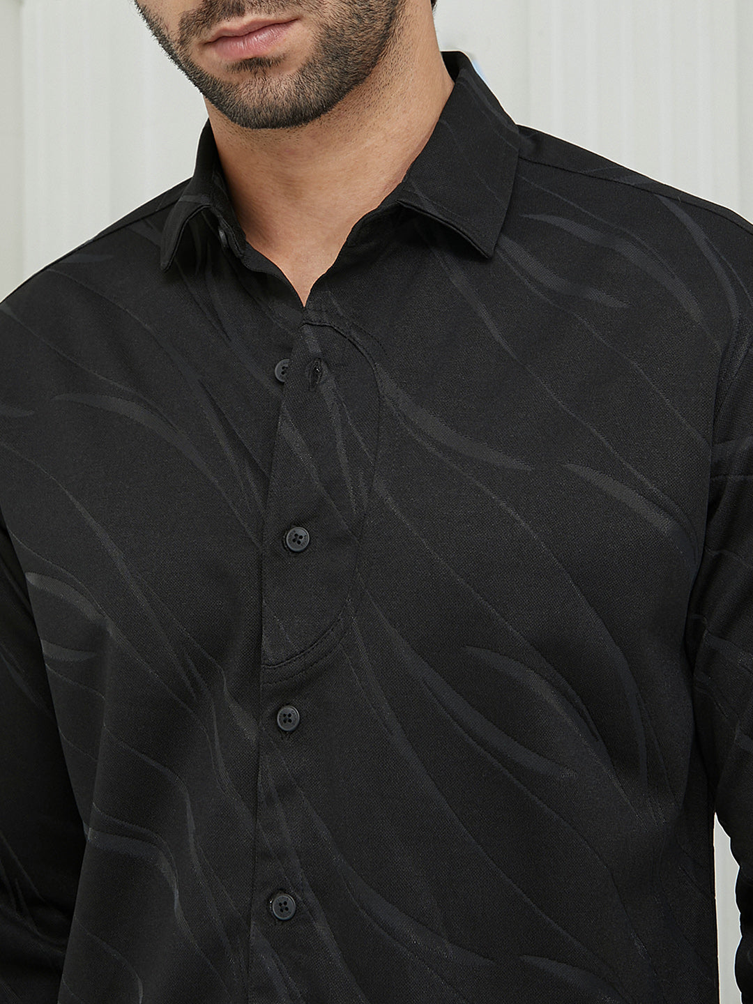 Scratch-Tactile Shirt