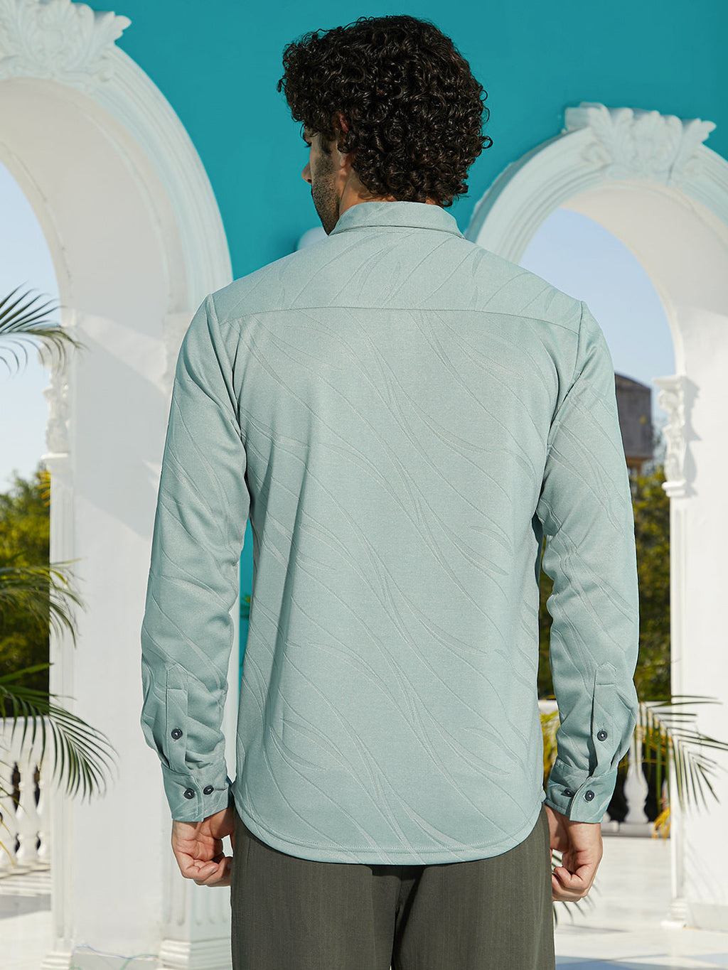 Scratch-Tactile Shirt