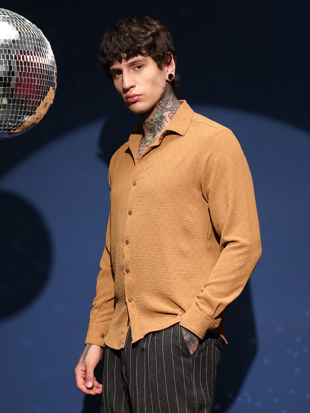 Rhombus-Texture Shirt