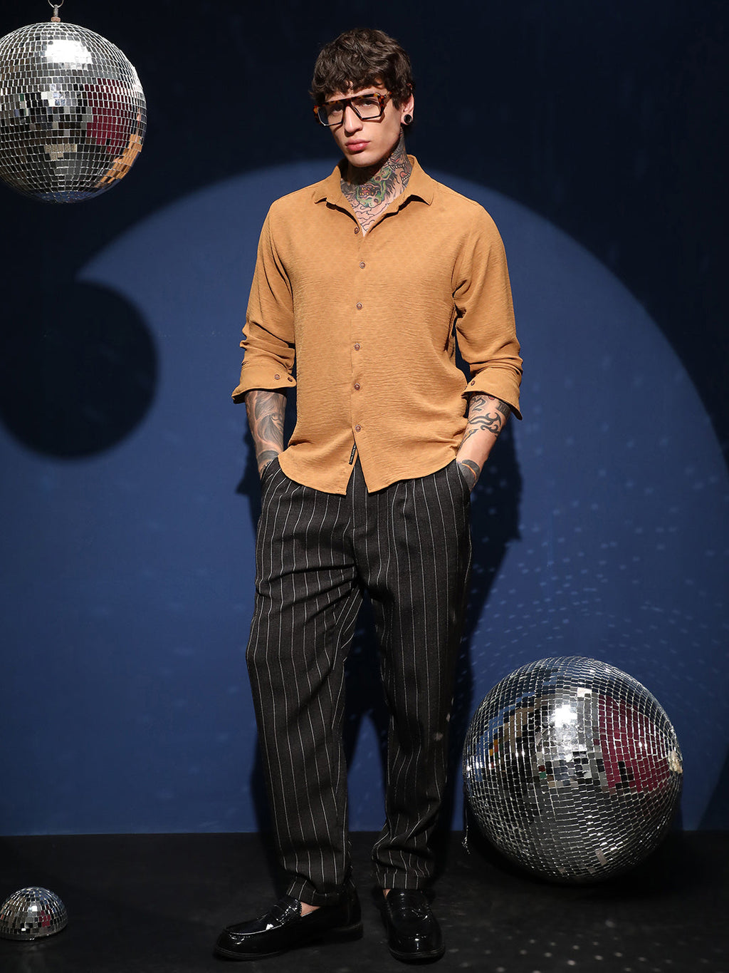 Rhombus-Texture Shirt