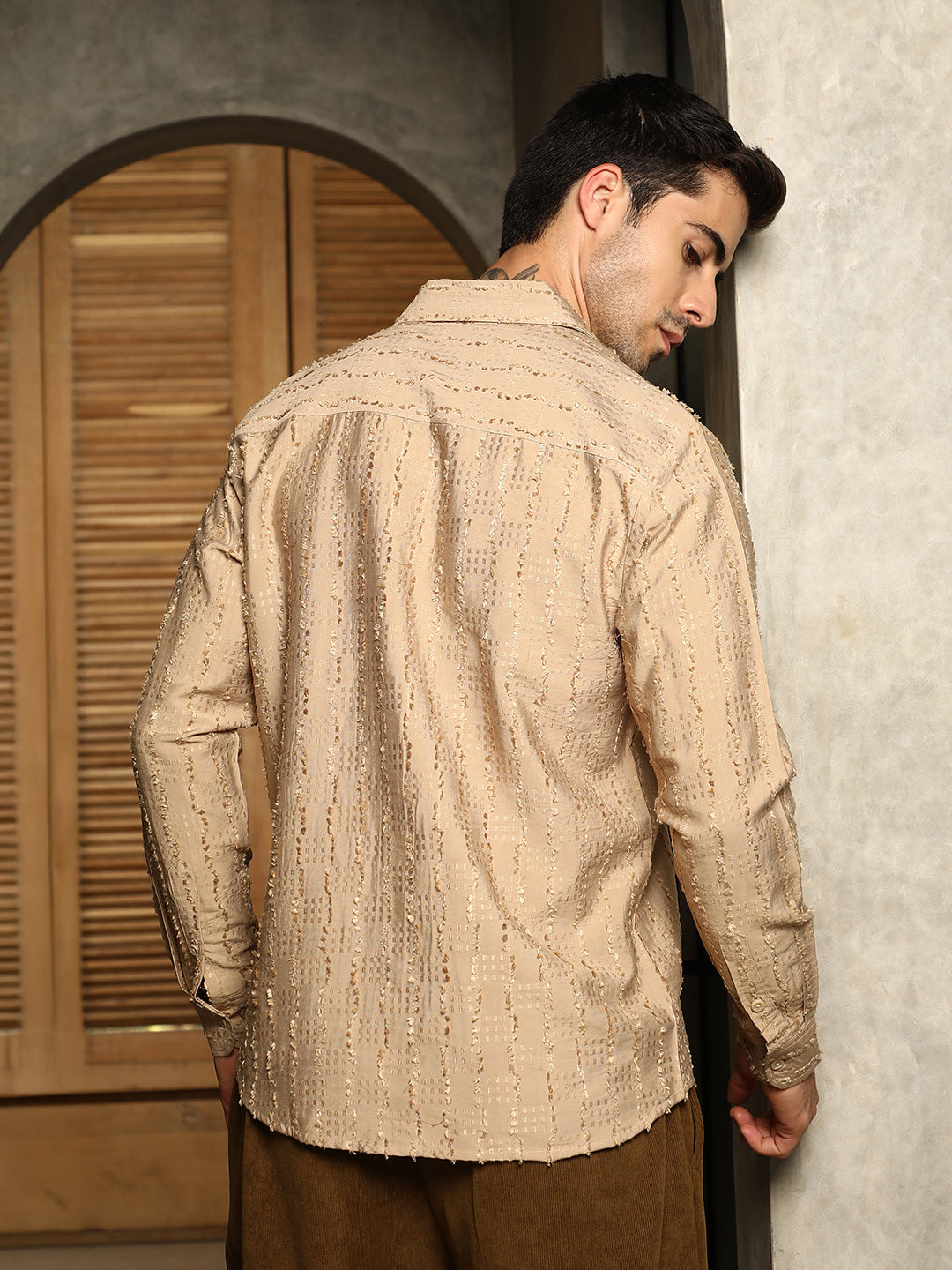 Wicker-Tactile Shirt