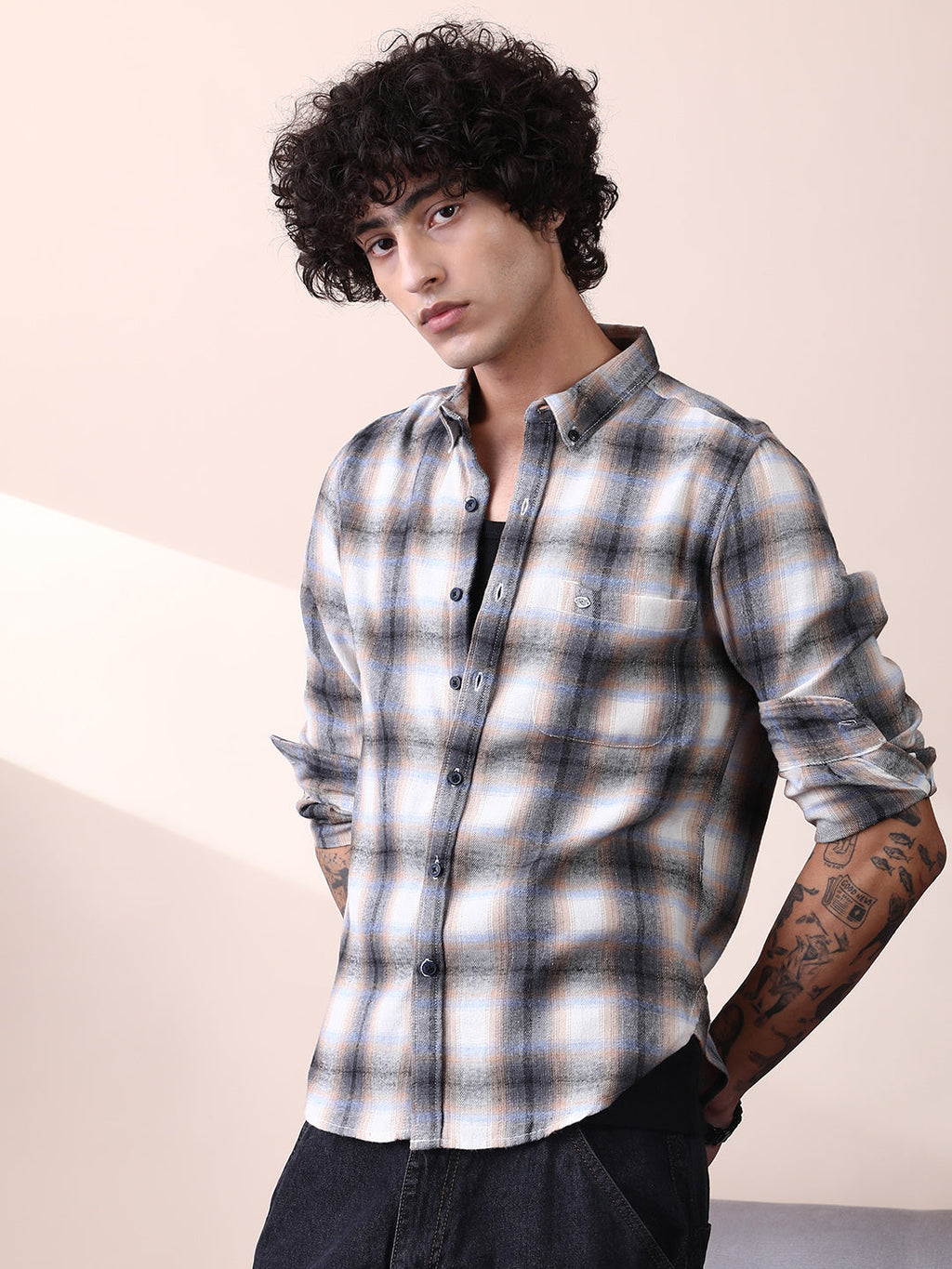 Gradient-Graph Regular Shirt