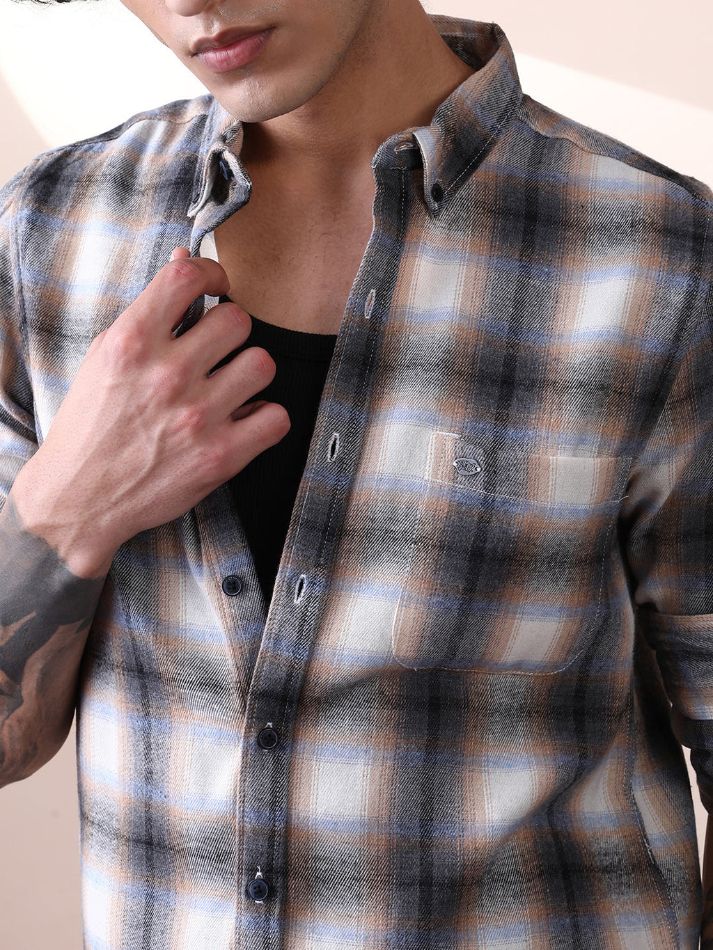 Gradient-Graph Regular Shirt