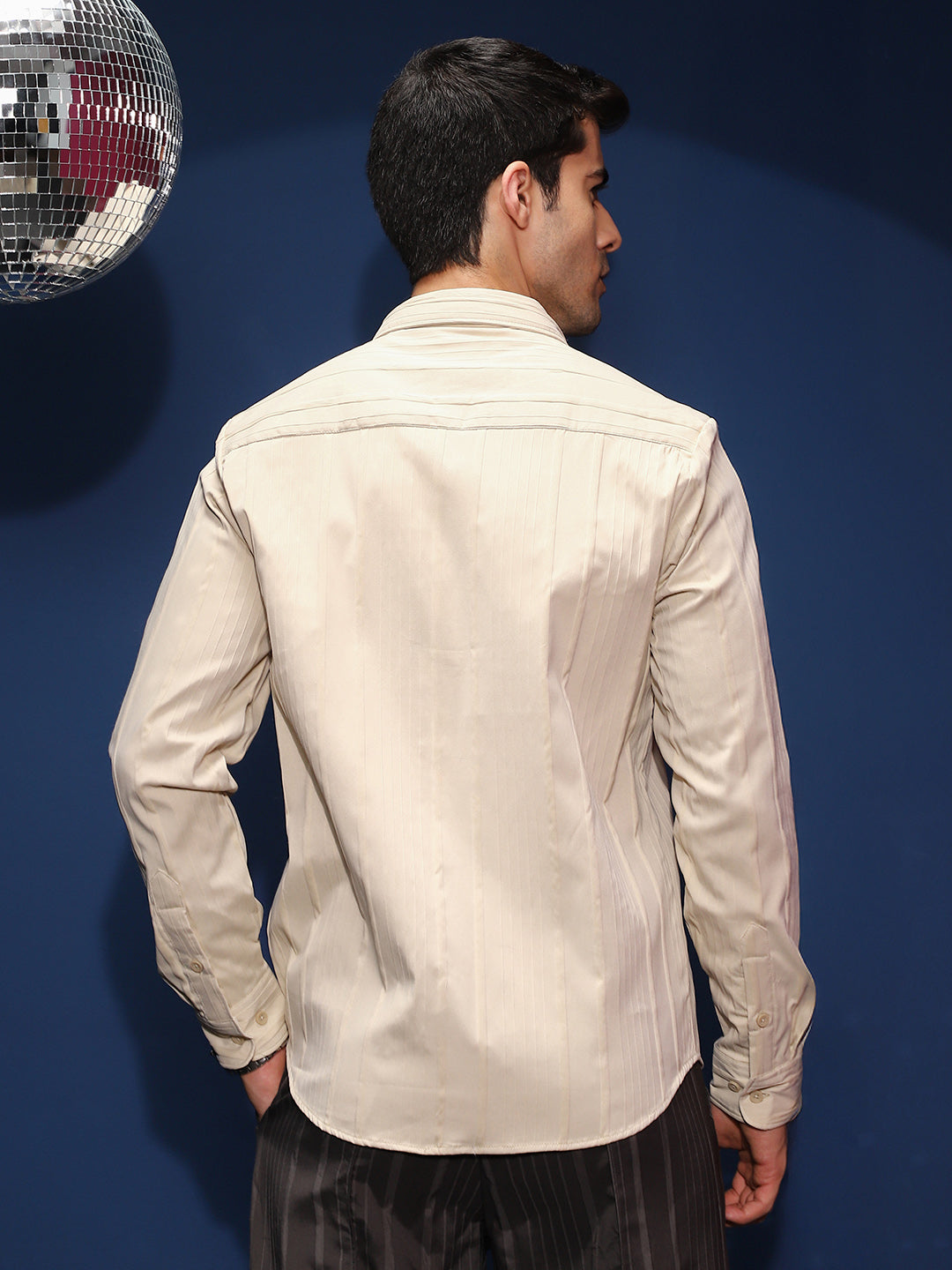 Unbalanced-Ridge Relaxed Shirt