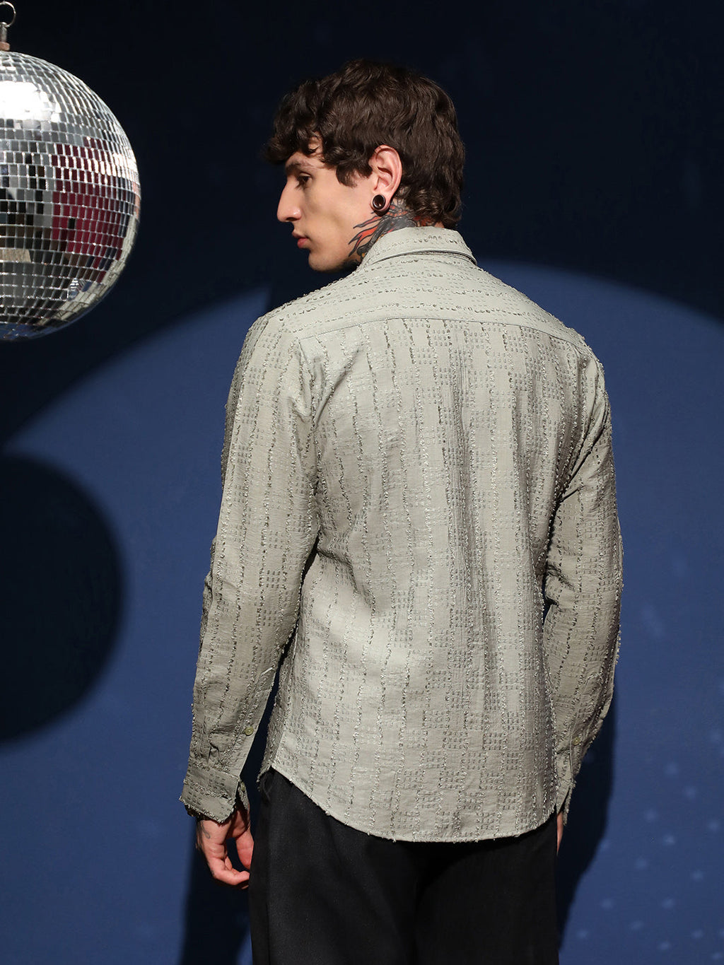 Wicker-Tactile Shirt