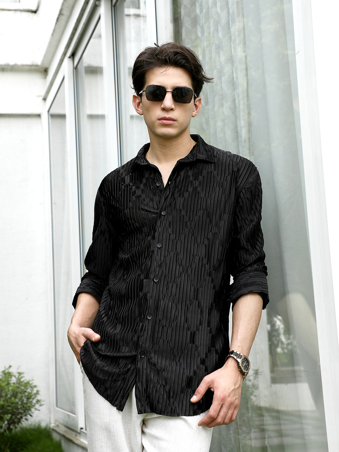 Black Textured Slim Fit Shirt With Semi-Spread Collar