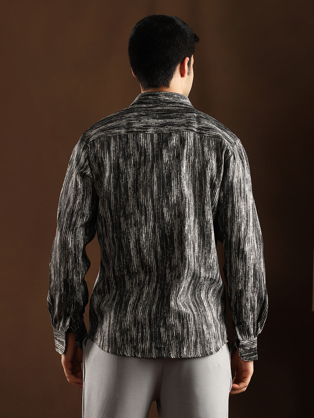 Distortion-Weave Shirt