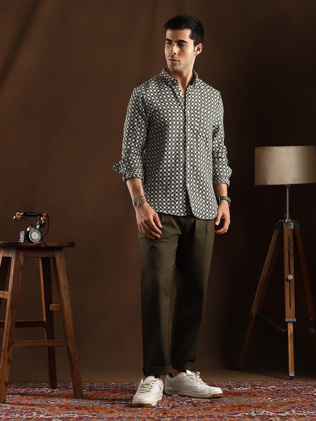 Motif-Block Regular Shirt