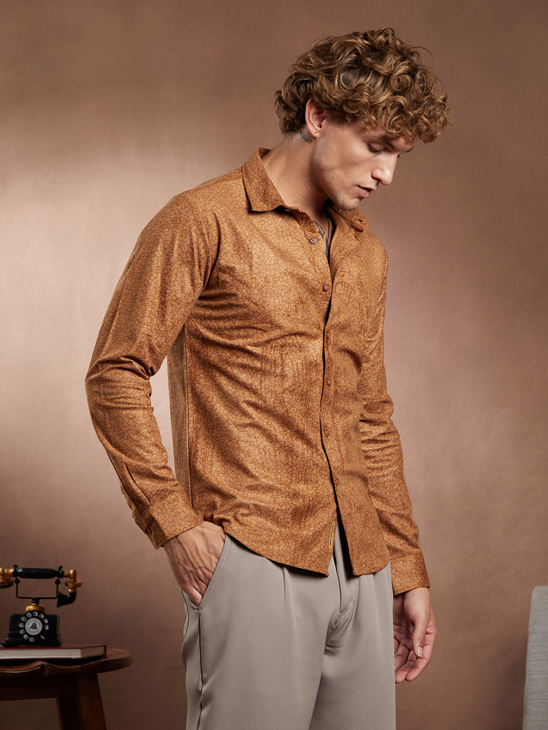Crevice-Tactile Shirt