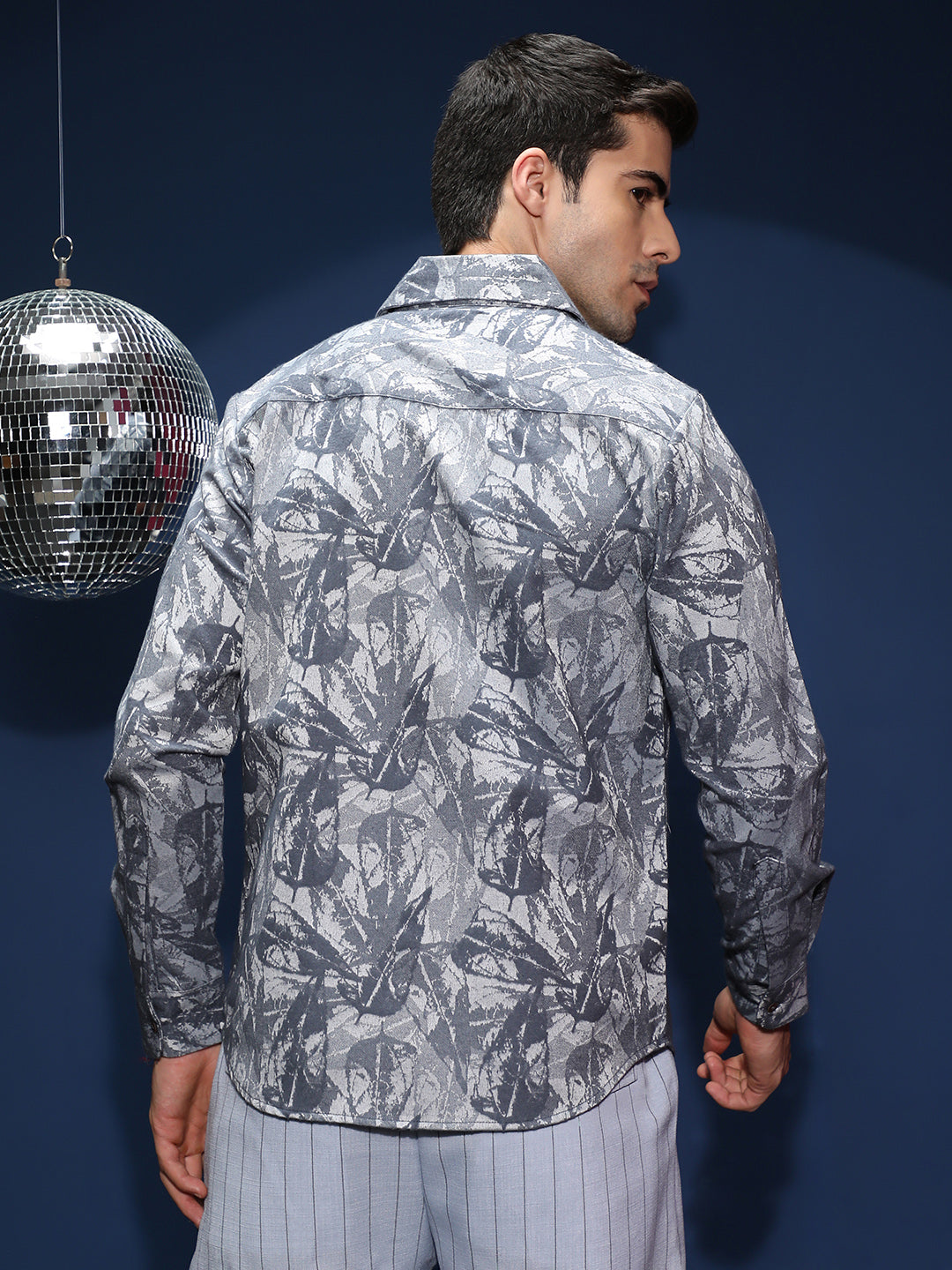 Willow-Foliage Imprint Shirt