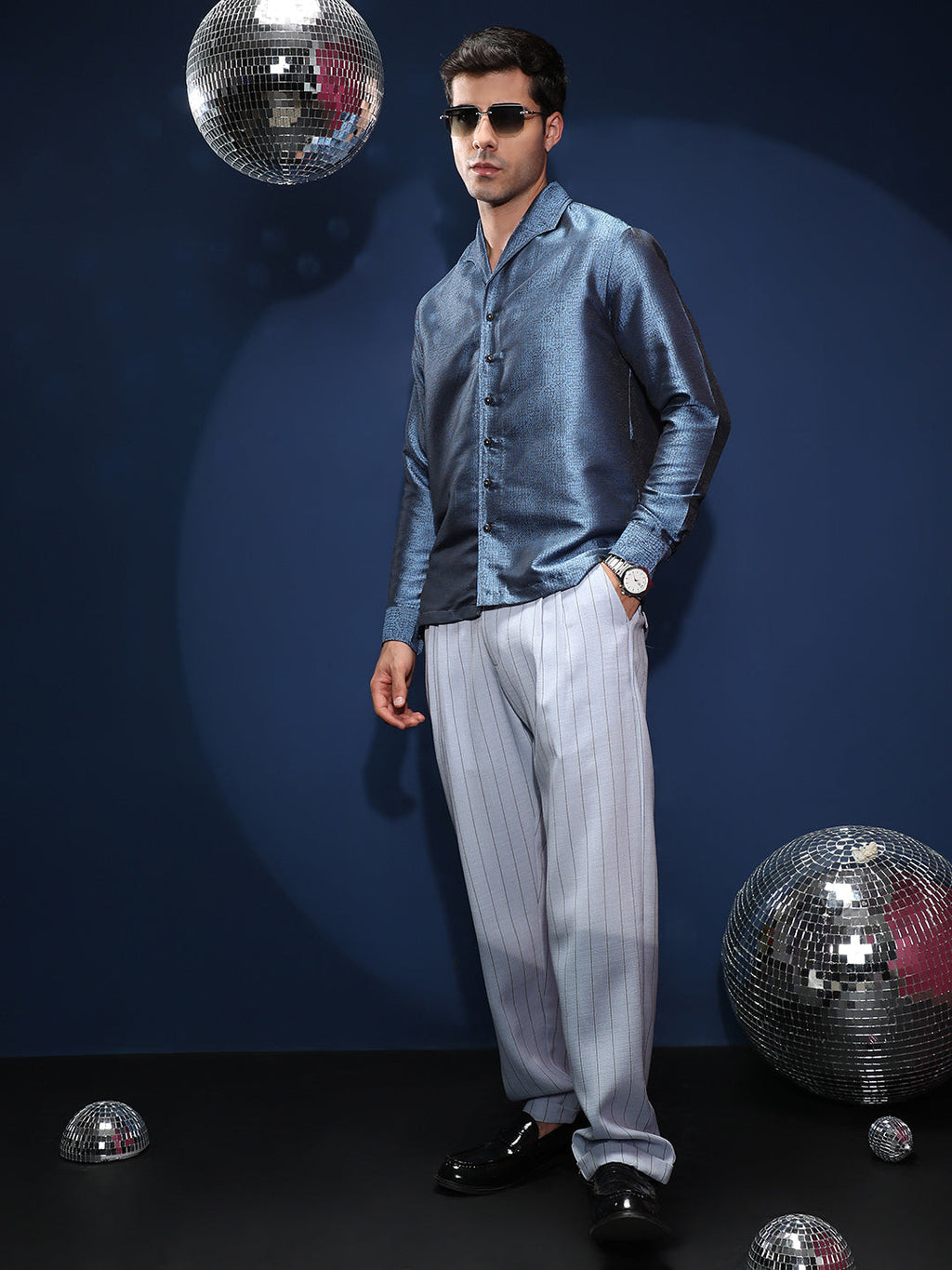 Distortion-Texture Shirt