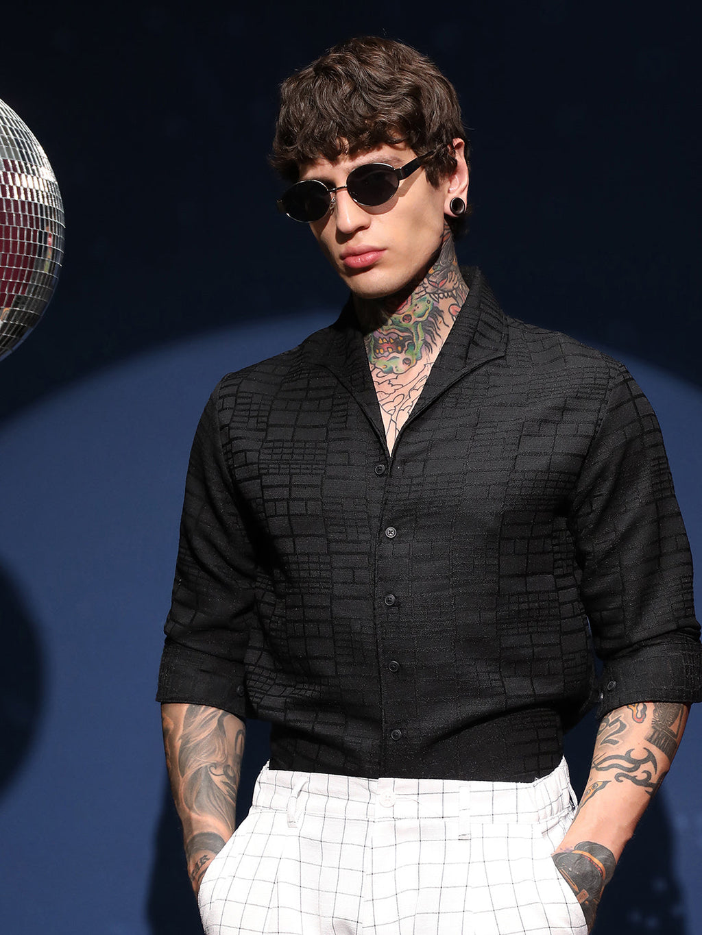 Linear-Tactile Shirt