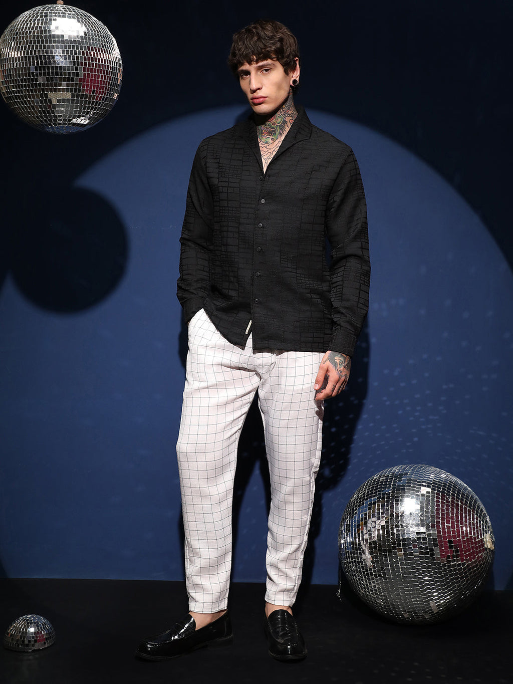 Linear-Tactile Shirt