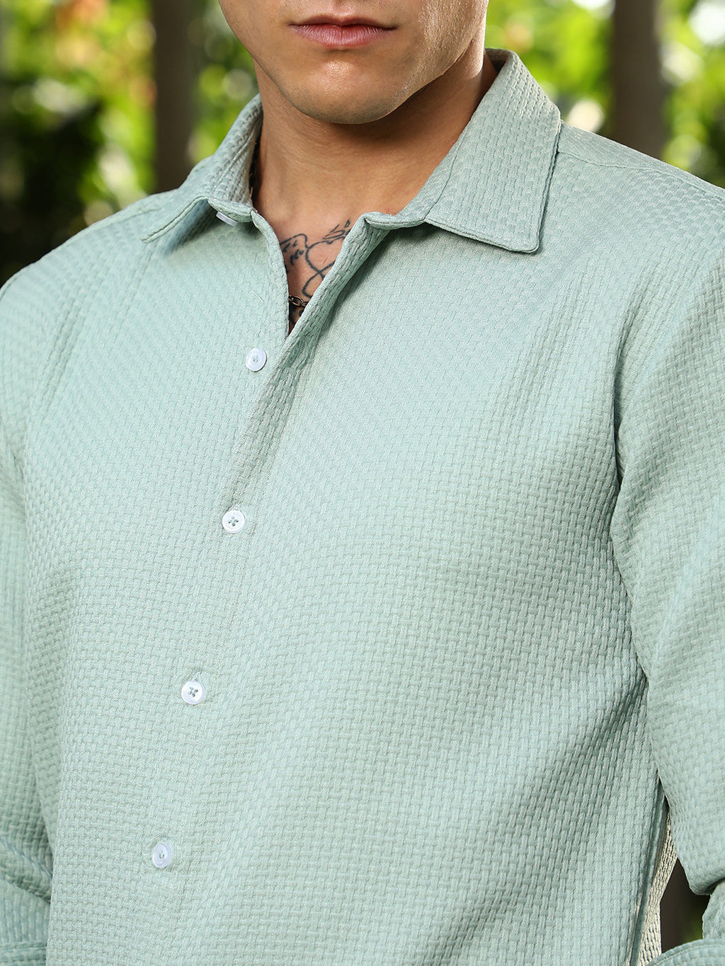 Interweave-Tactile Shirt