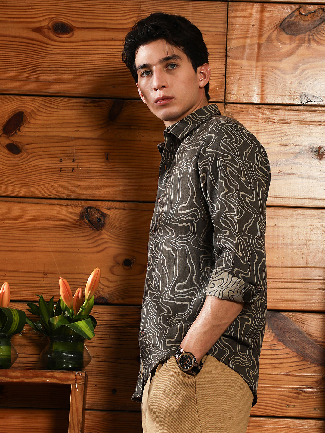 Constract-Fluid Jacquard Shirt