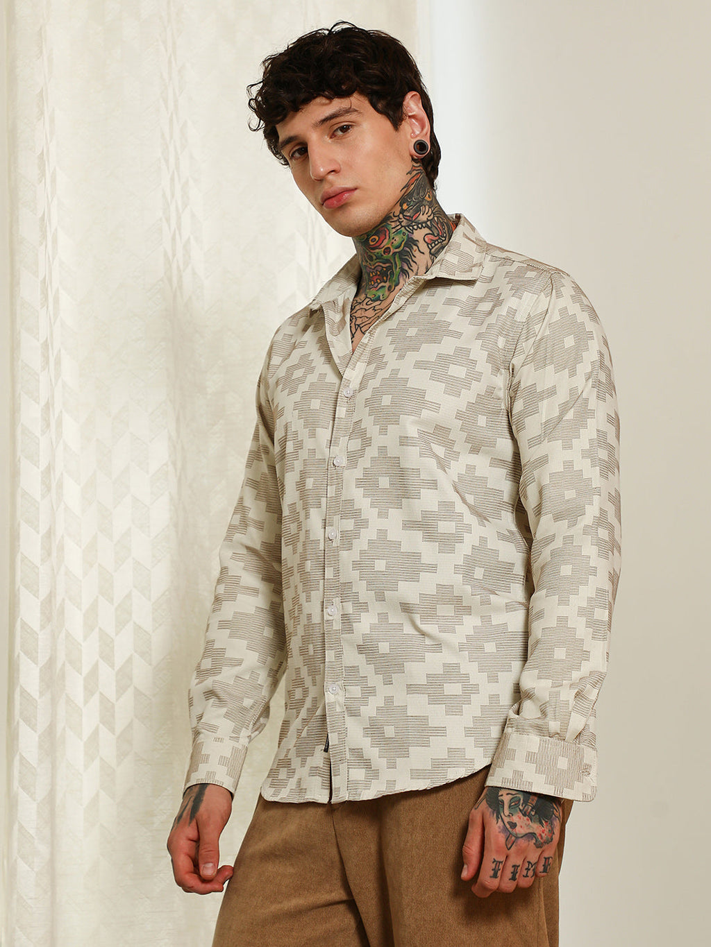 Geometric Pattern Cotton Blend Full Sleeve Shirt
