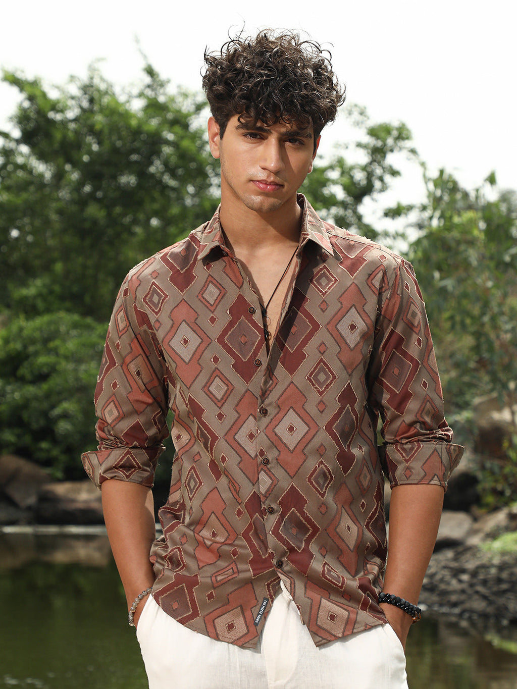 Indie-Folk Geometric Jacquard Shirt