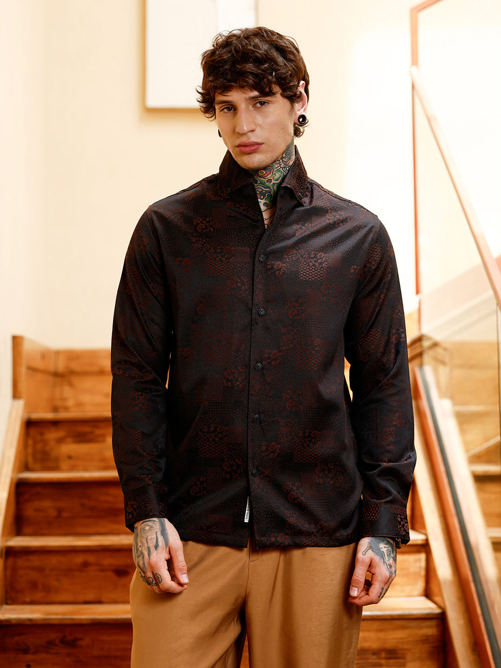 Dark-Tone Flora-Block Jacquard Shirt