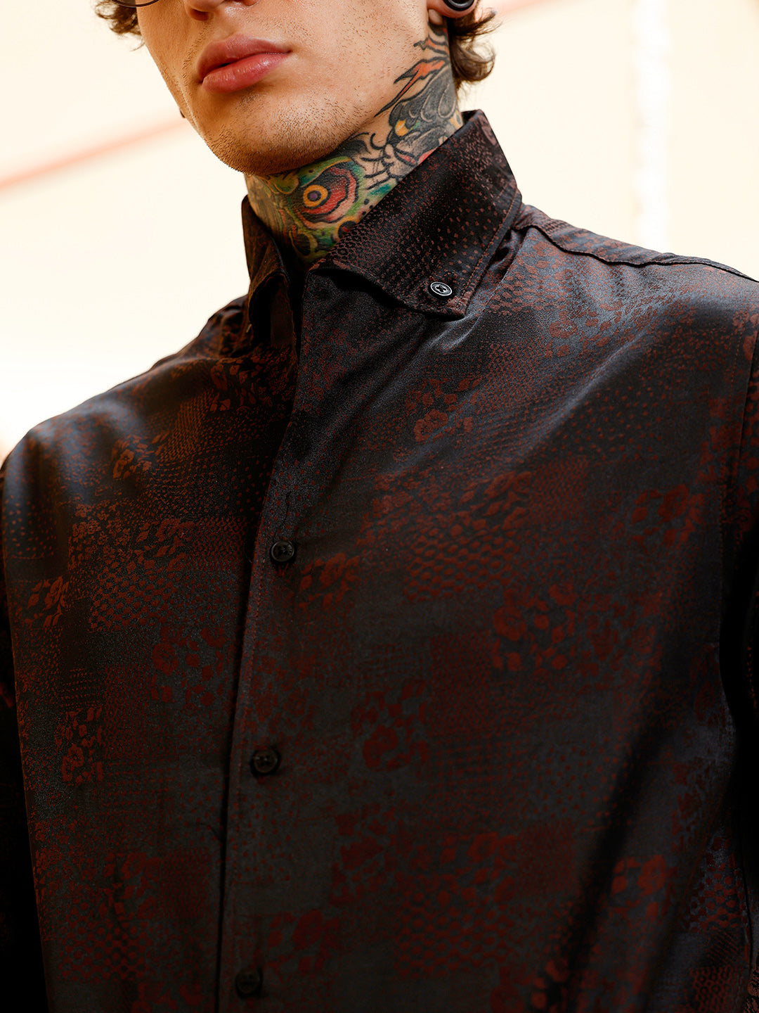 Dark-Tone Flora-Block Jacquard Shirt