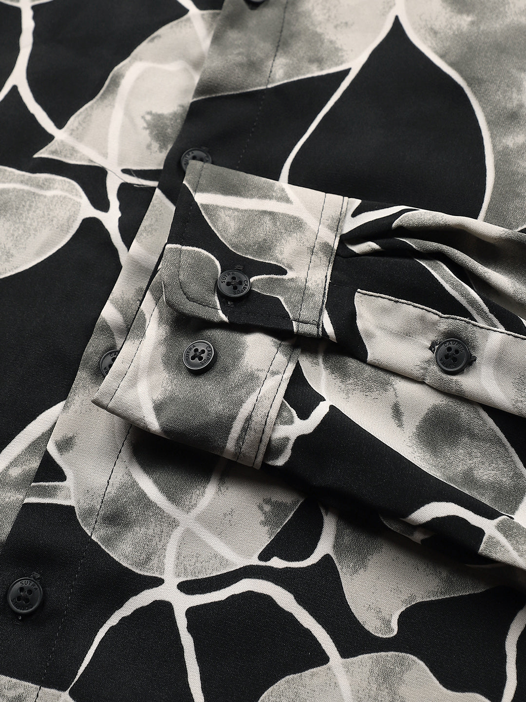 Artistic-Foliage Lined Imrprint Shirt