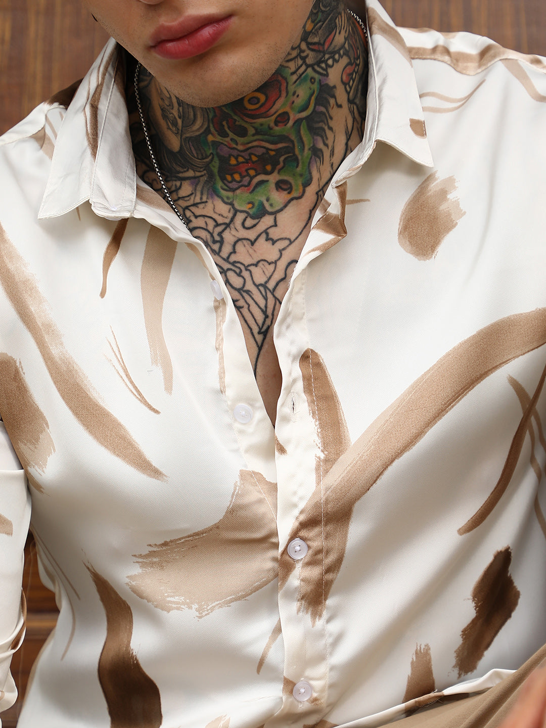 Contrast-Strokes Imprint Shirt