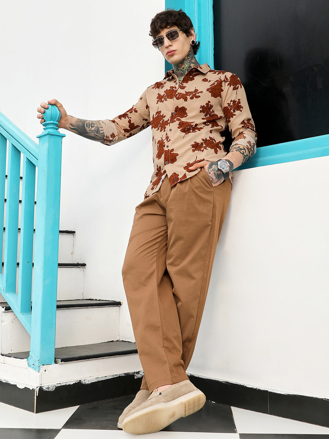 Contrast-Roses Imprint Shirt