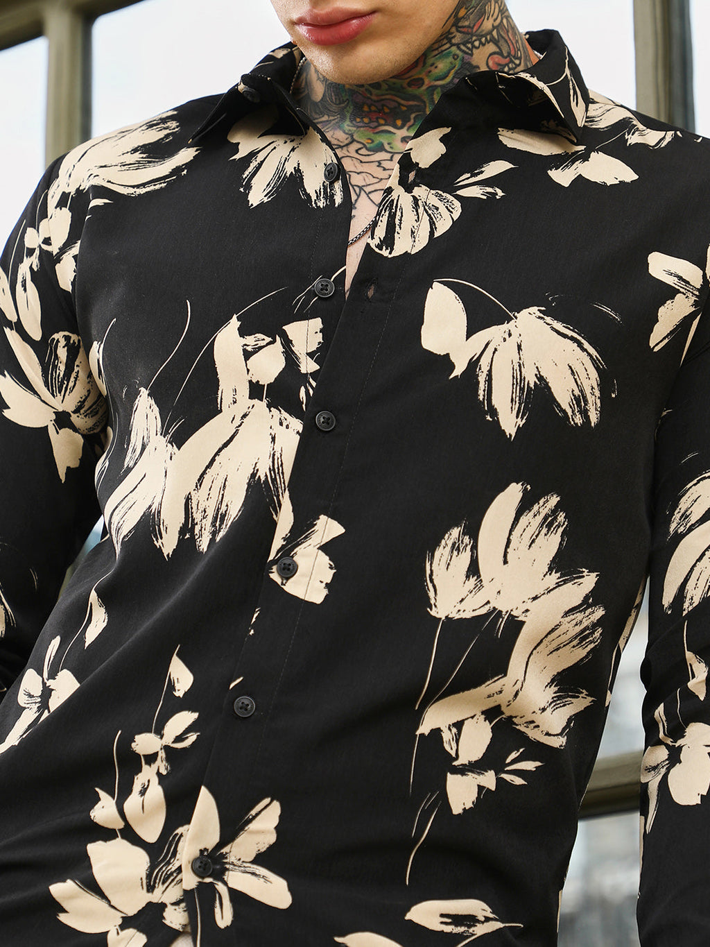 Contrast-Petalia Imprint Shirt