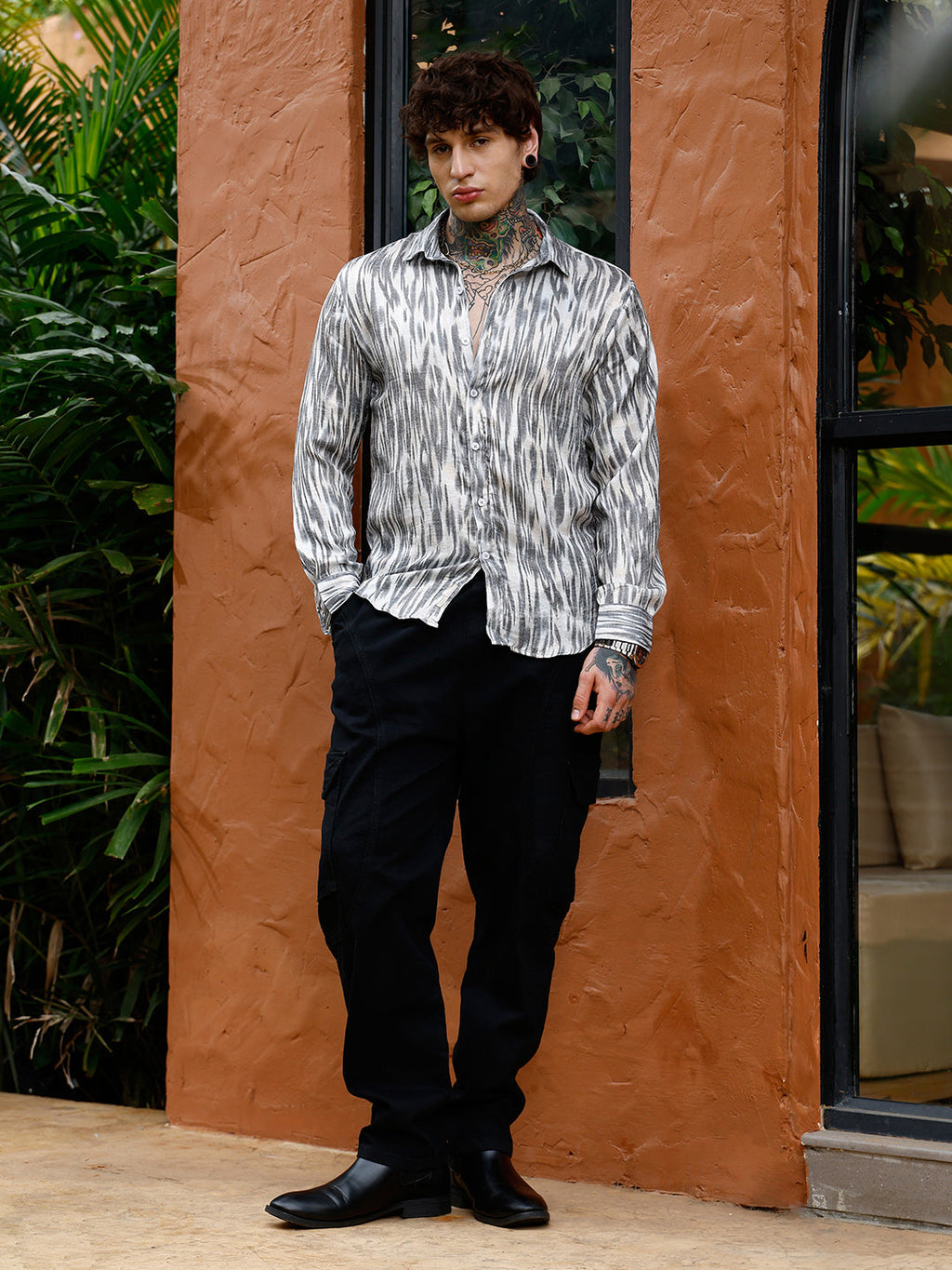 Contrast-Brush Imprint Shirt