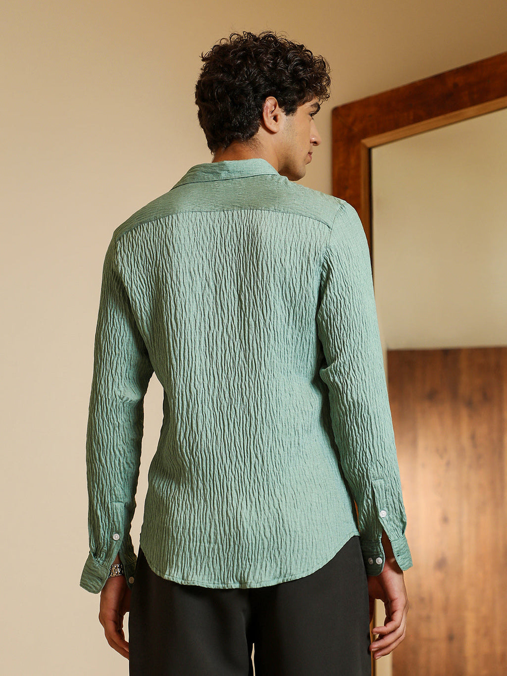 Solid Creased-Tactile Shirt