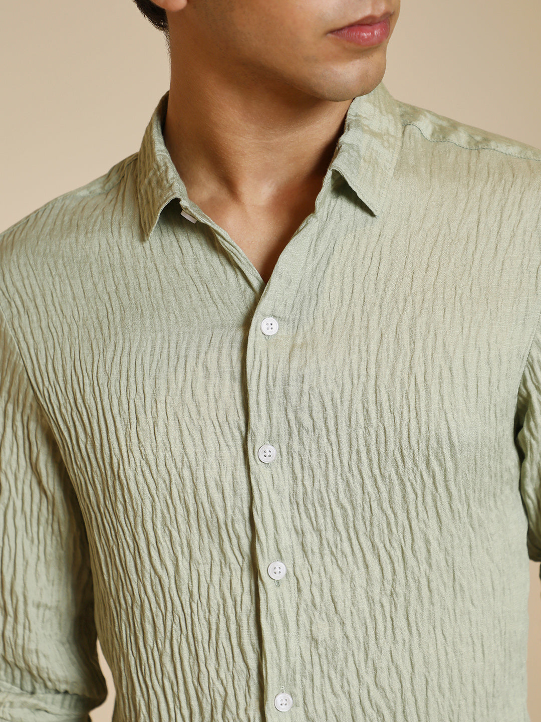 Solid Creased-Tactile Shirt
