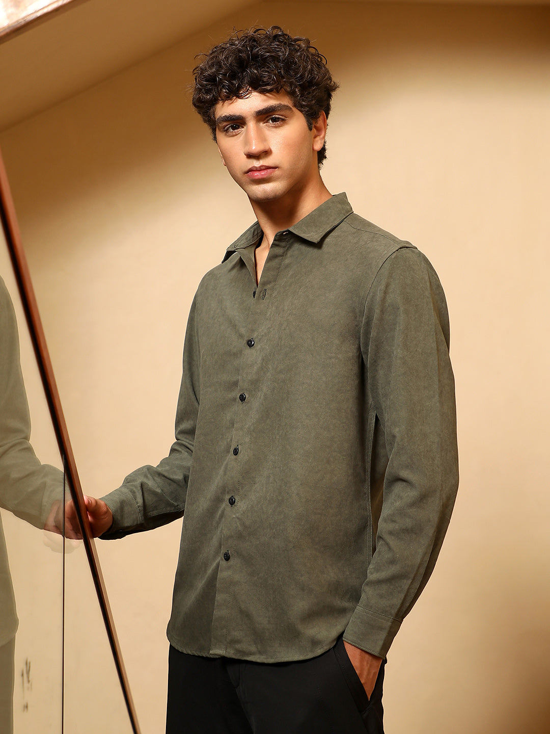 Mono-Fluid Imprint Shirt