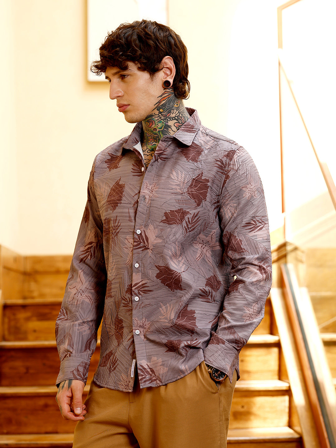 Leaf-Imprint Foliage-Tactile Shirt