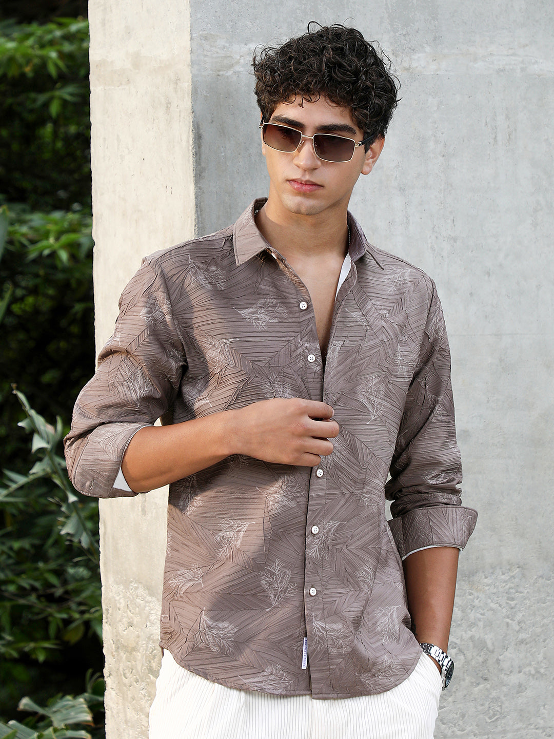 Twig-Imprint Foliage-Tactile Shirt