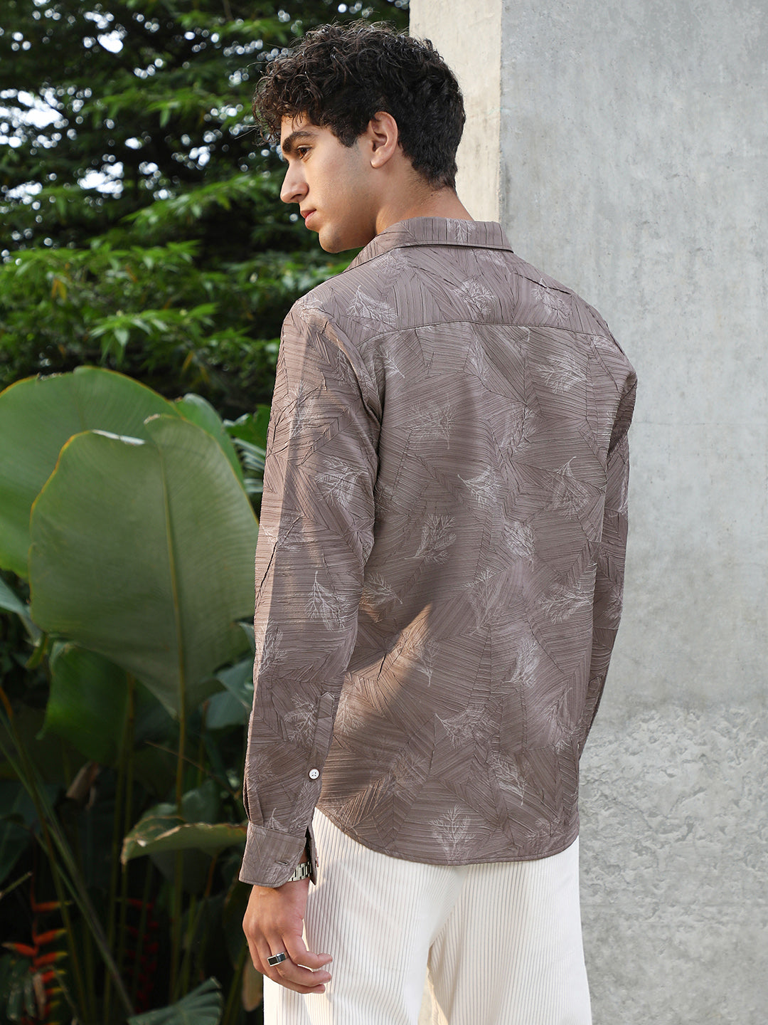 Twig-Imprint Foliage-Tactile Shirt
