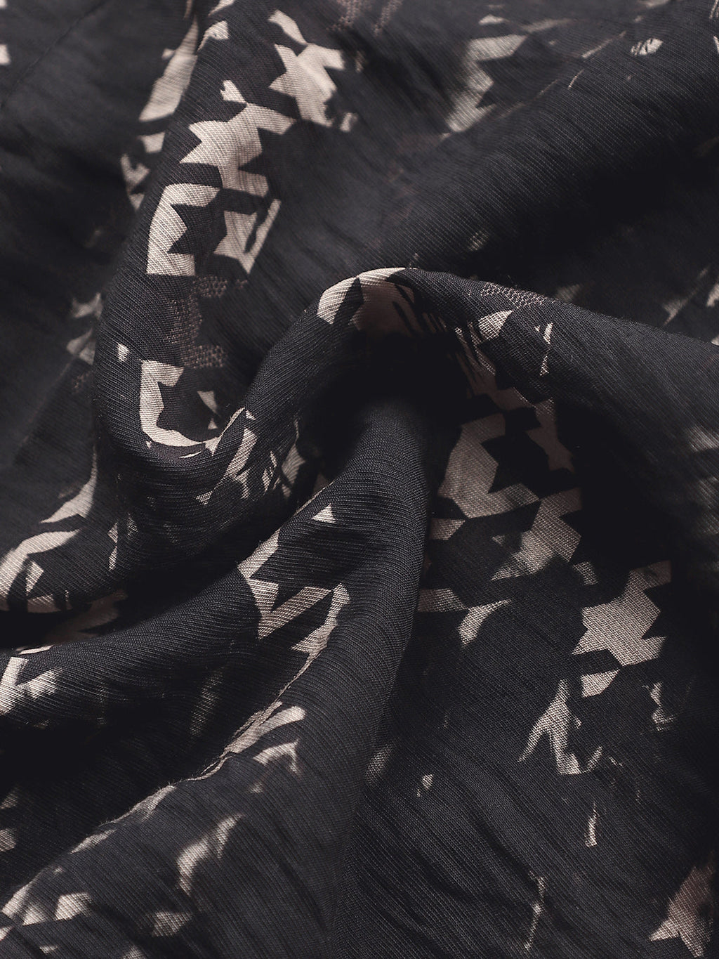 Grazed-Houndstooth Imprint Shirt