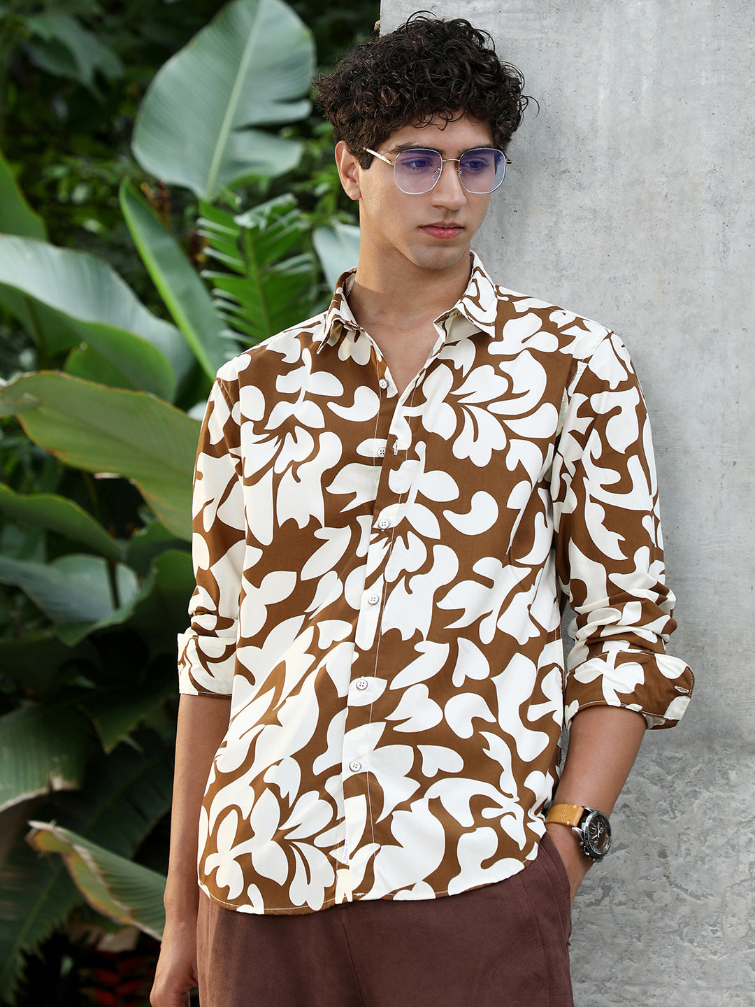Contrast-Botanics Imprint Shirt
