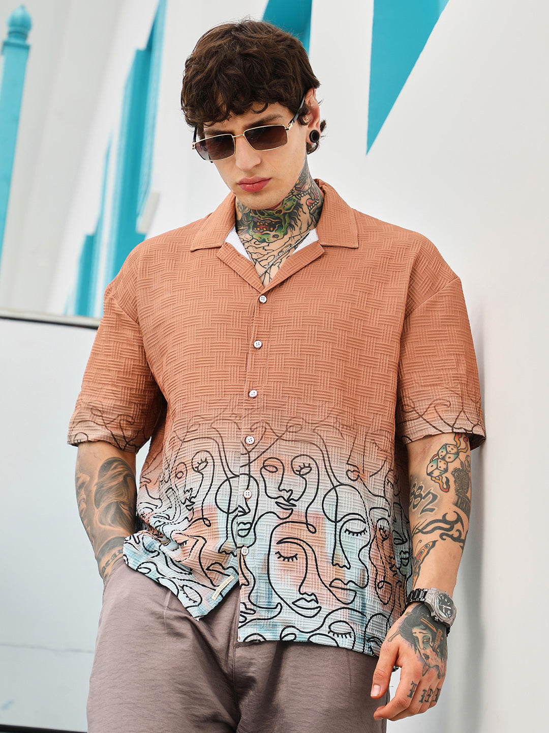 Faces-Ombre Oversized Shirt