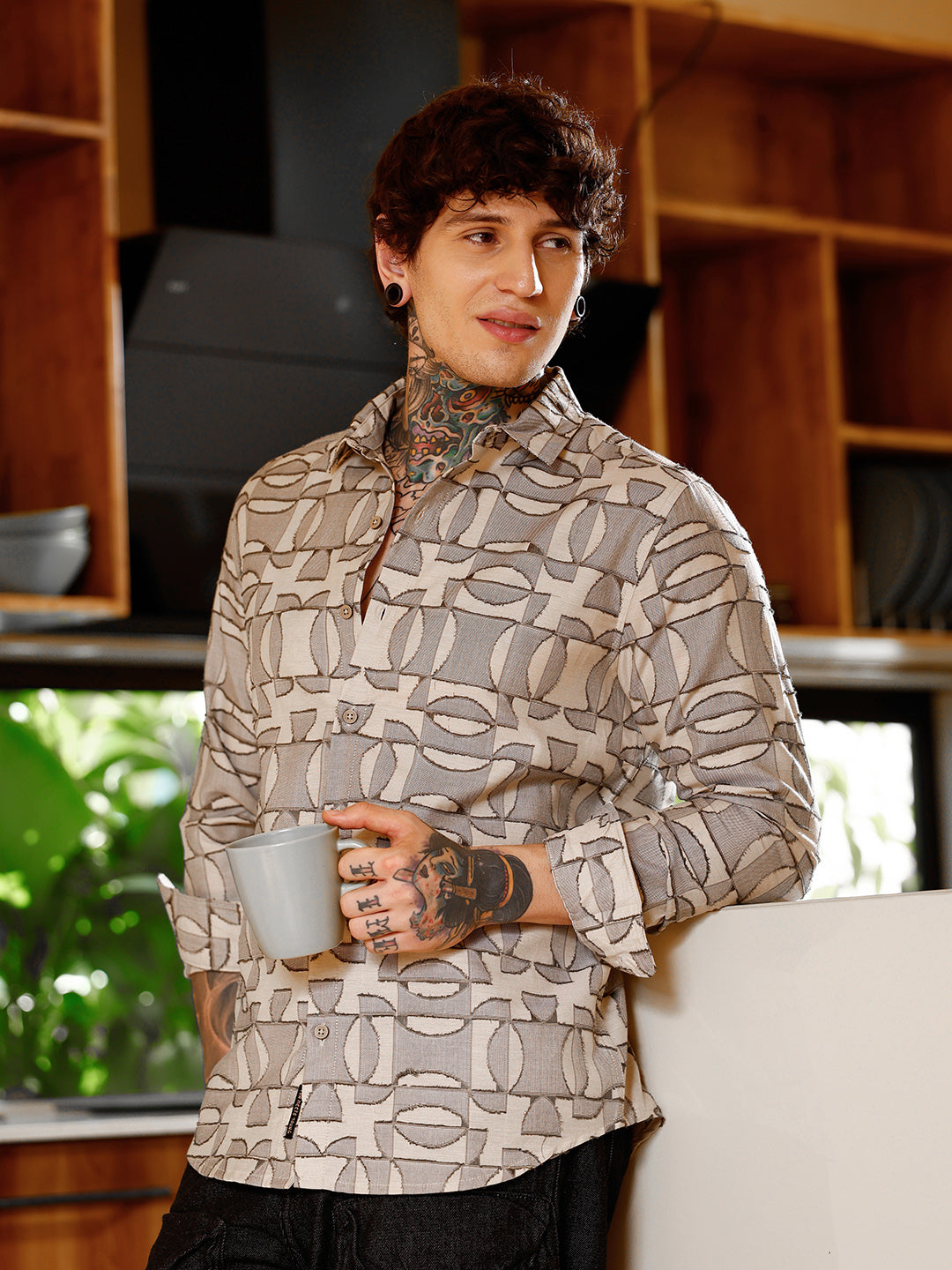 Geometric-Curve Jacquard Shirt