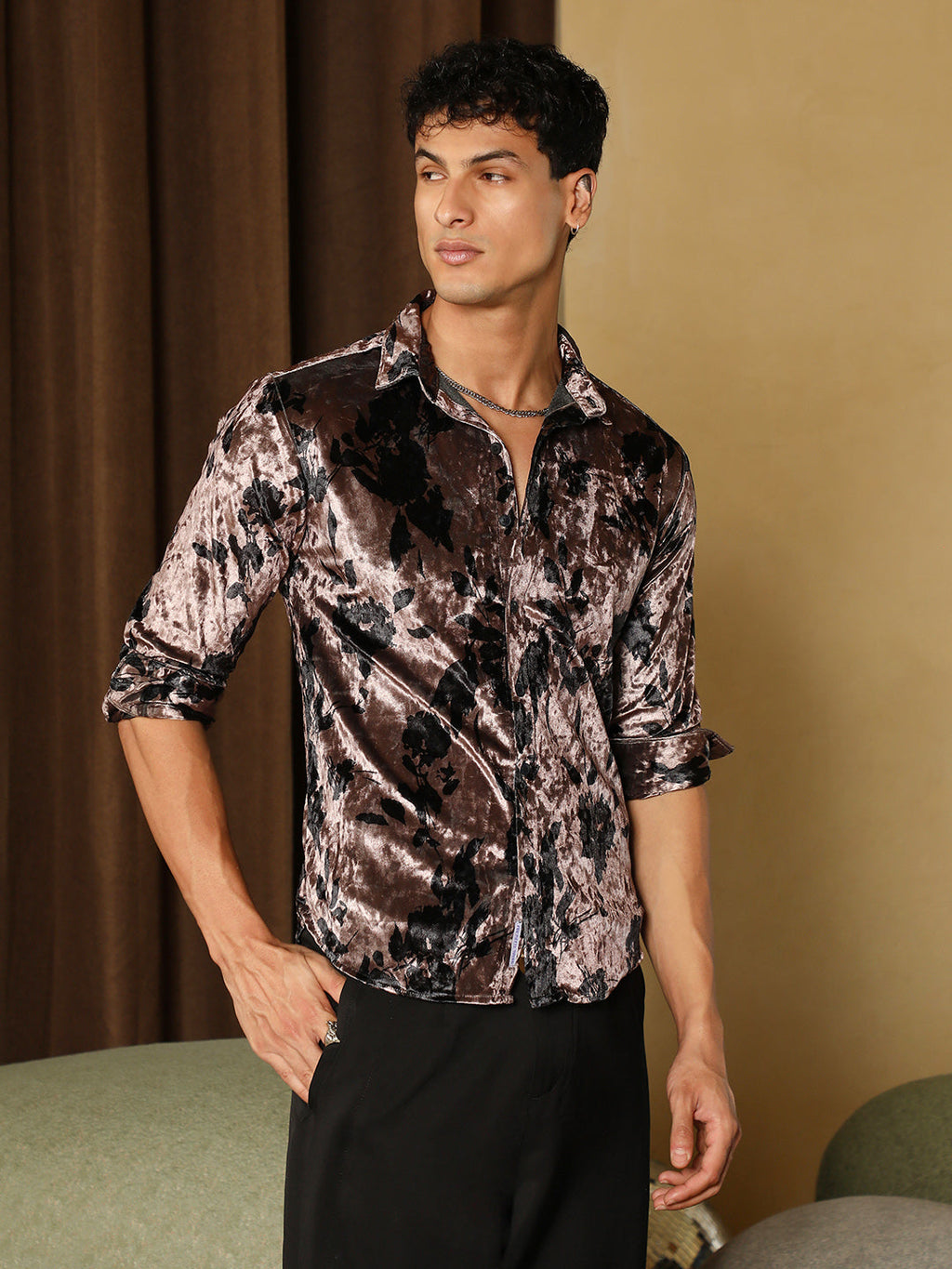Contrast-Botanical Imprint Velvet Shirt