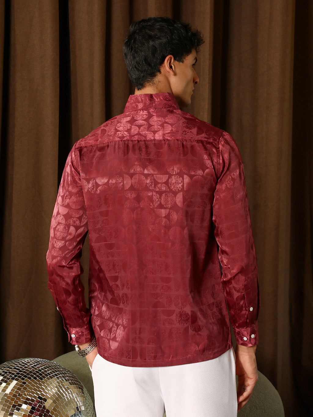 Semicurve-Jacquard Satin Shirt