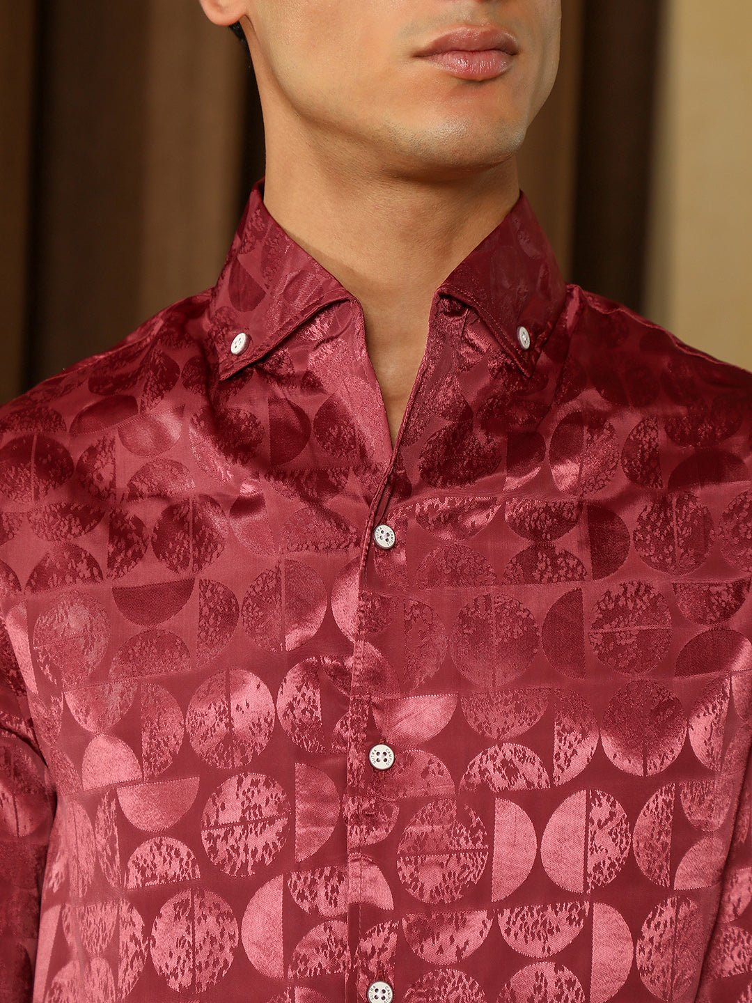Semicurve-Jacquard Satin Shirt