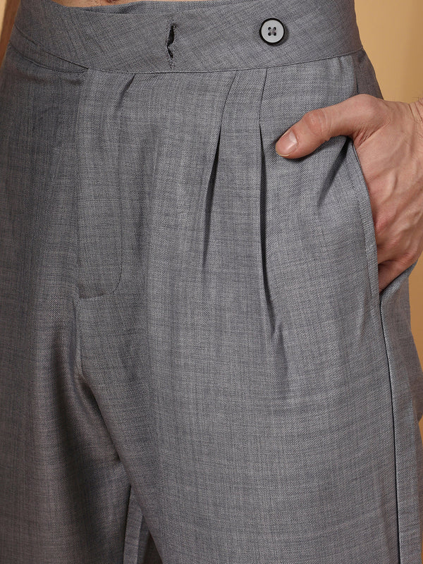 Lightweight - Pleated Relaxed Trousers