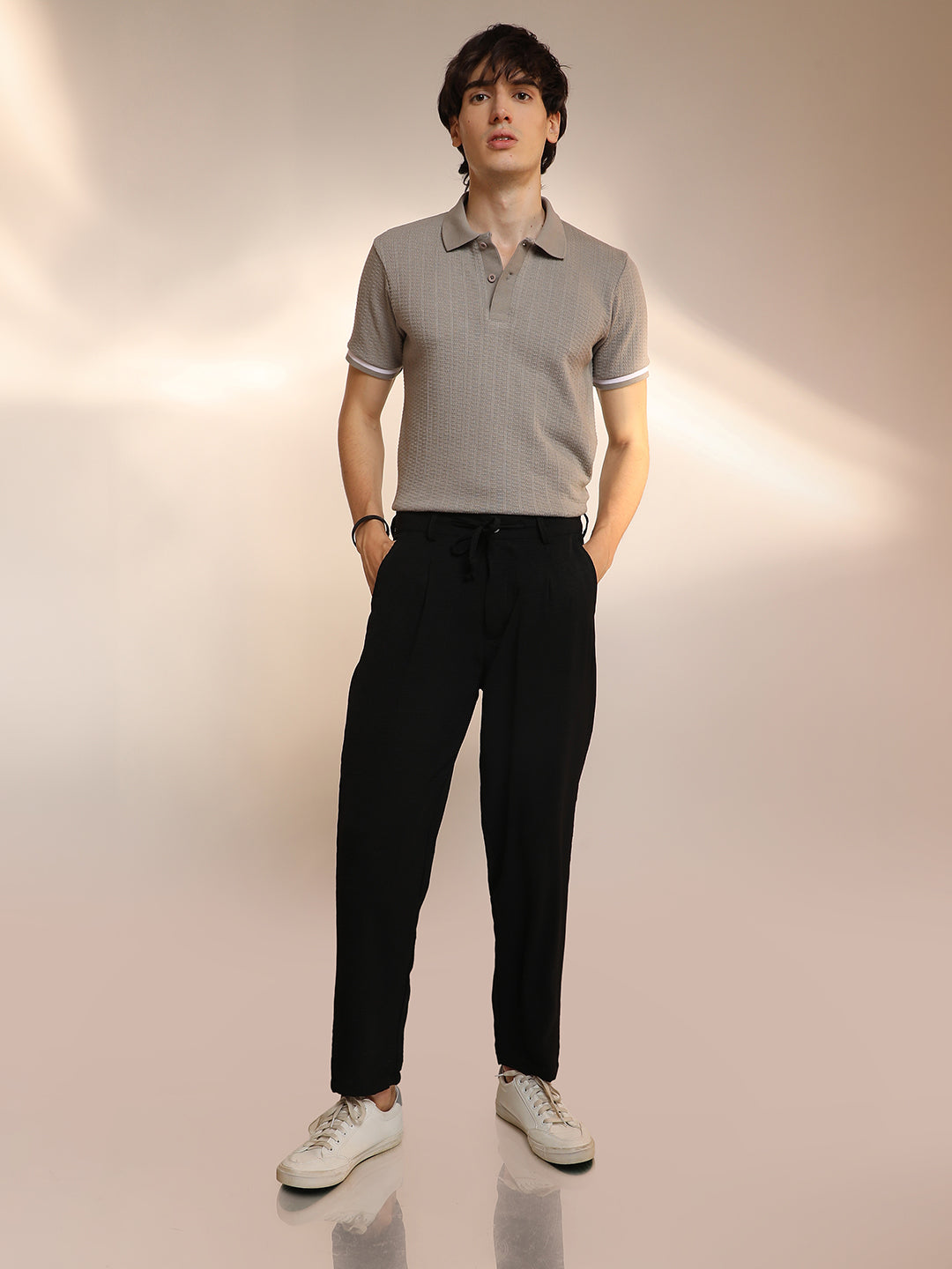 Lightweight - Solid Pleated Trousers