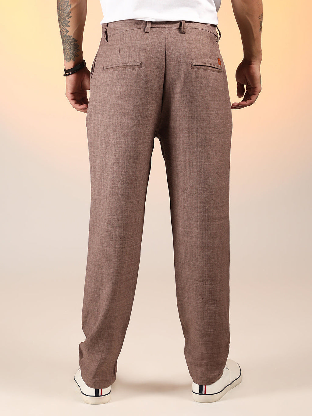 Lightweight - Solid Pleated Trousers