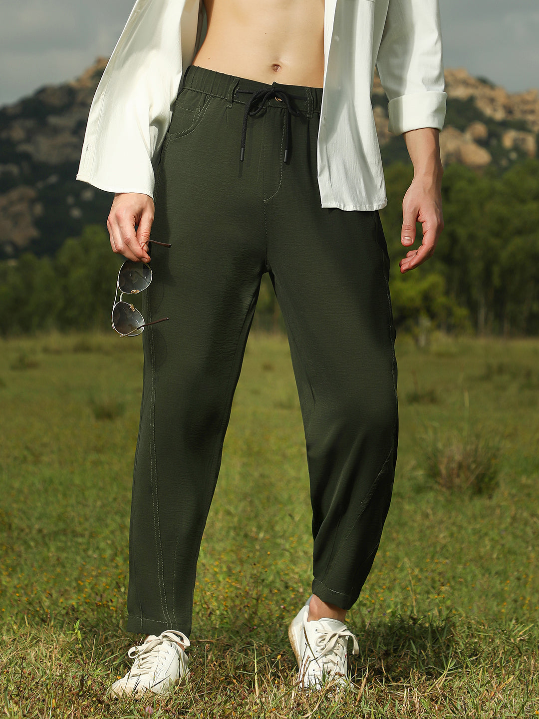 Lightweight - Tapered Tailored Trousers
