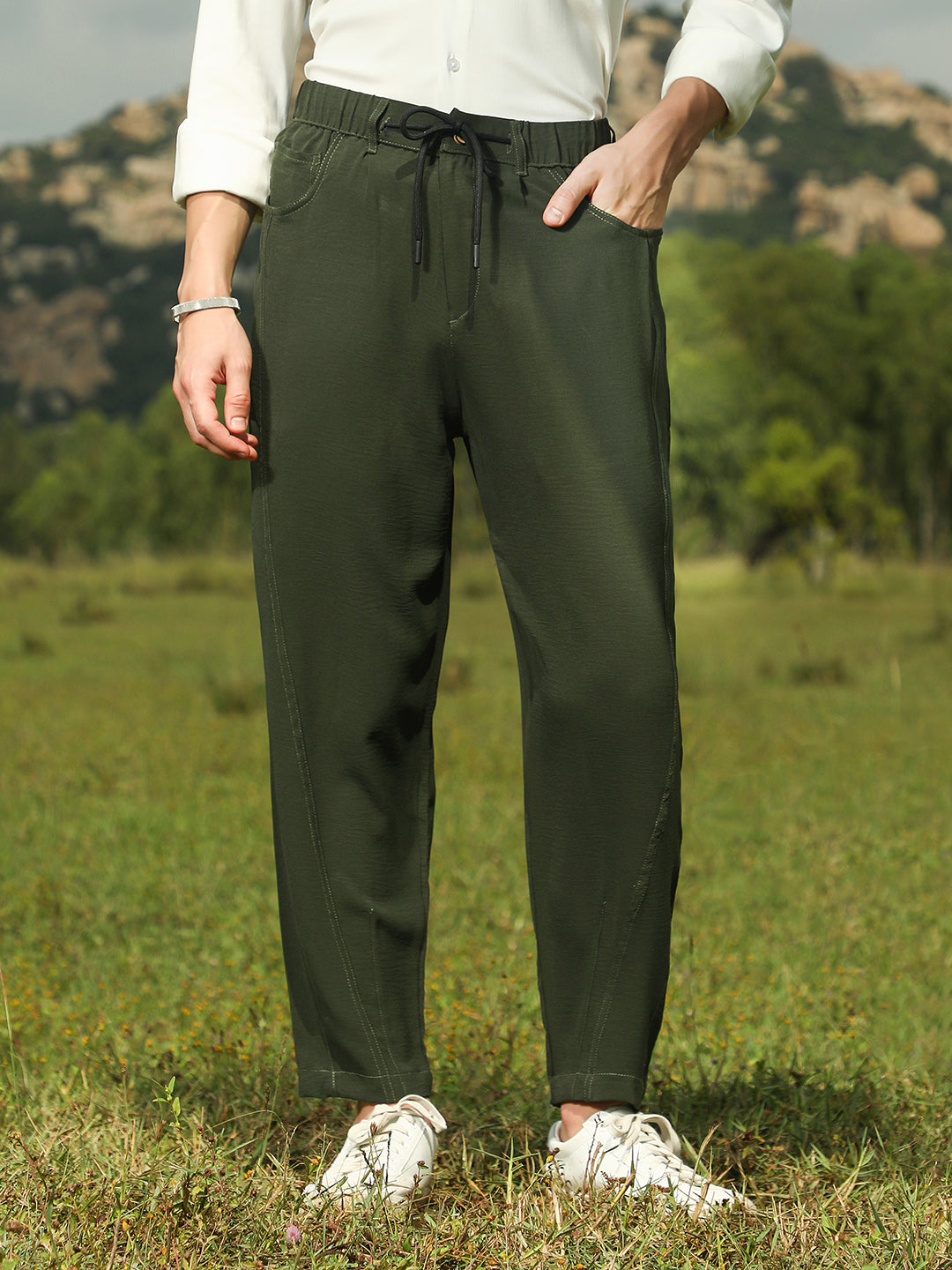 Lightweight - Tapered Tailored Trousers