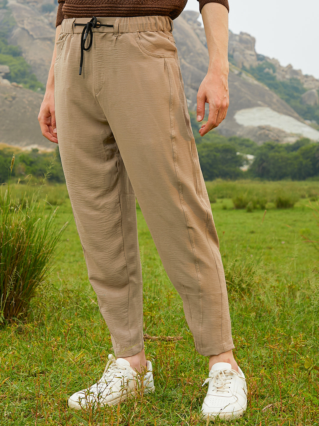 Lightweight - Solid Tapered Trousers