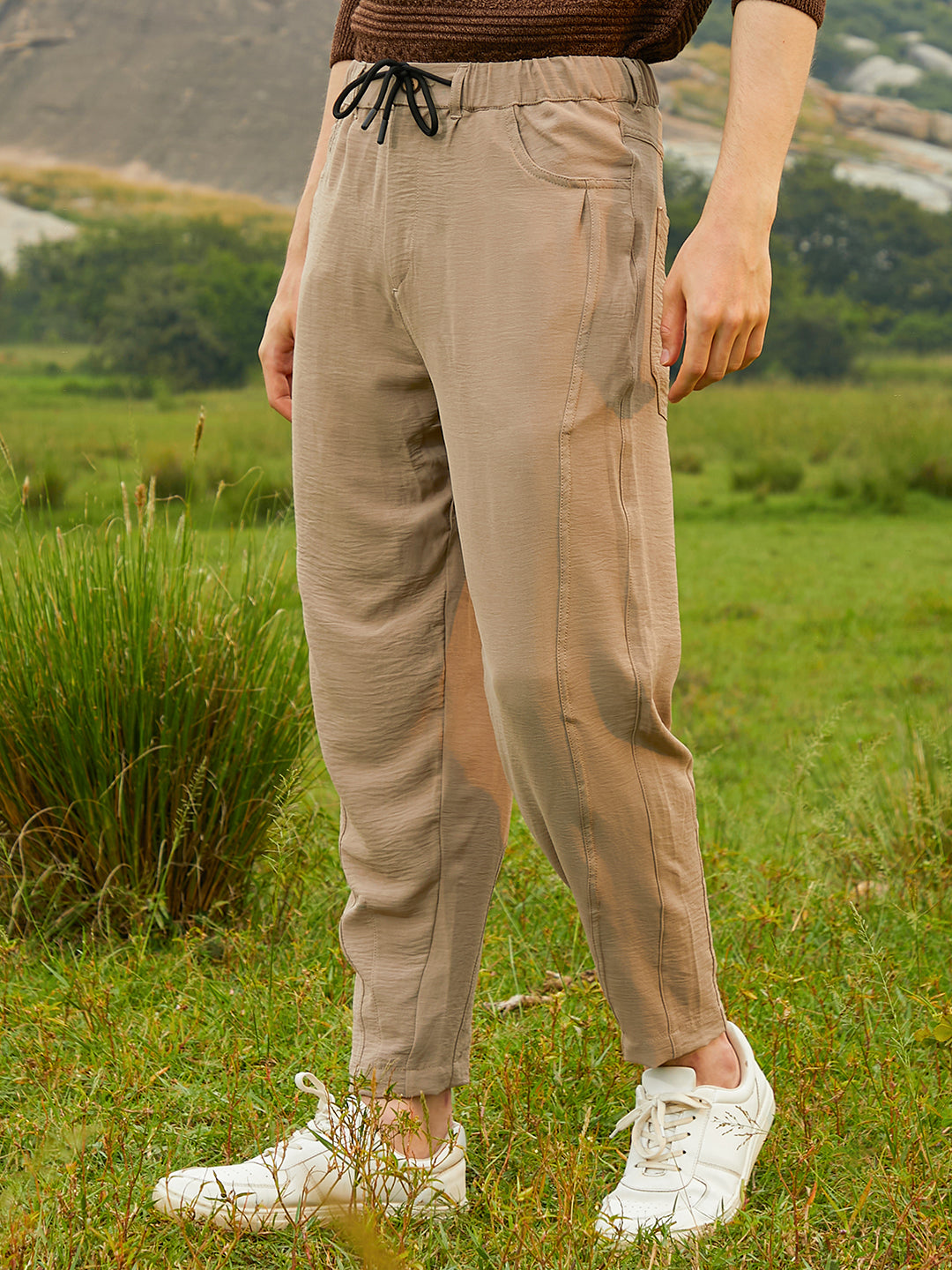Lightweight - Solid Tapered Trousers