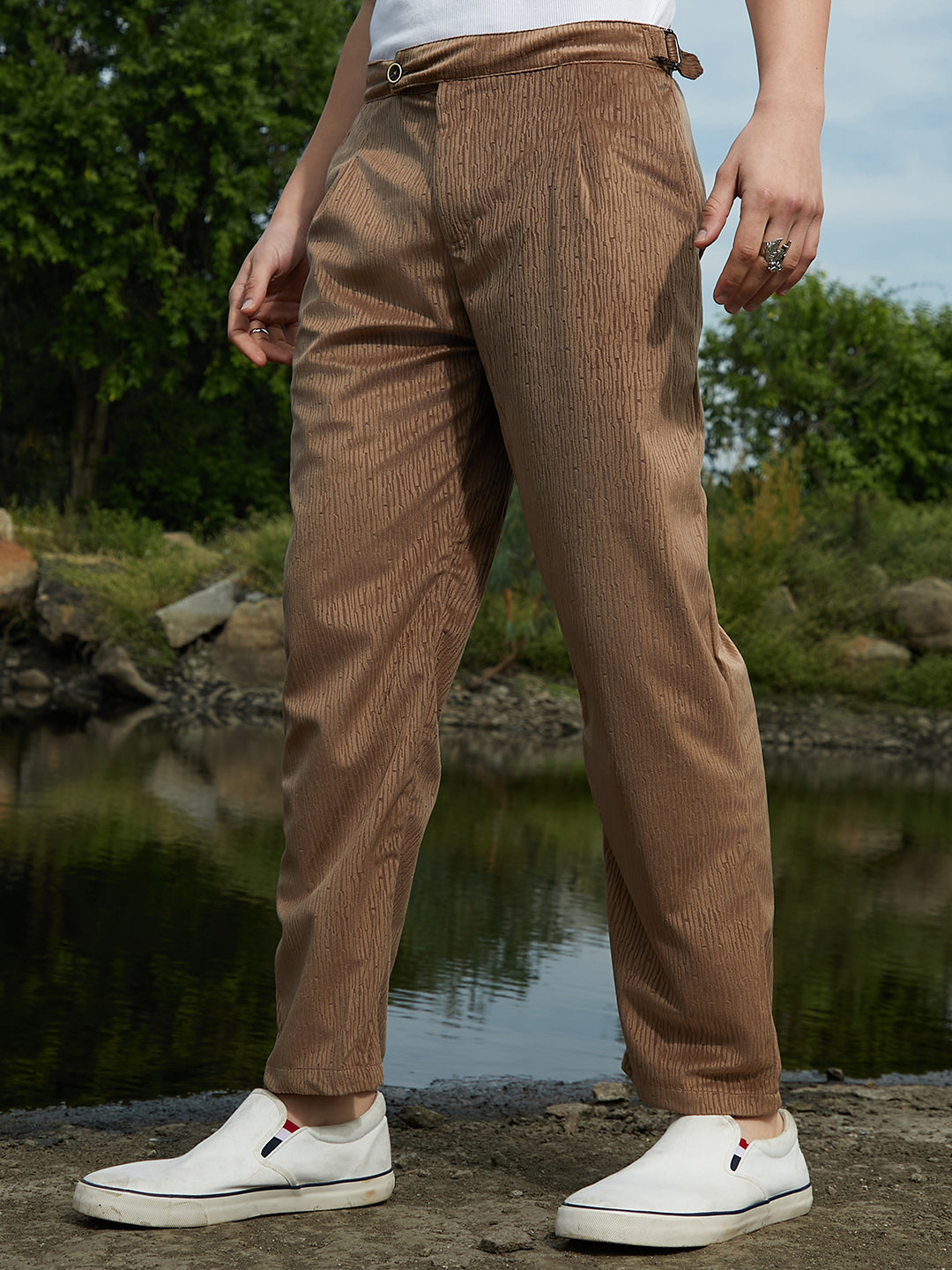 Veined Tailored Trousers